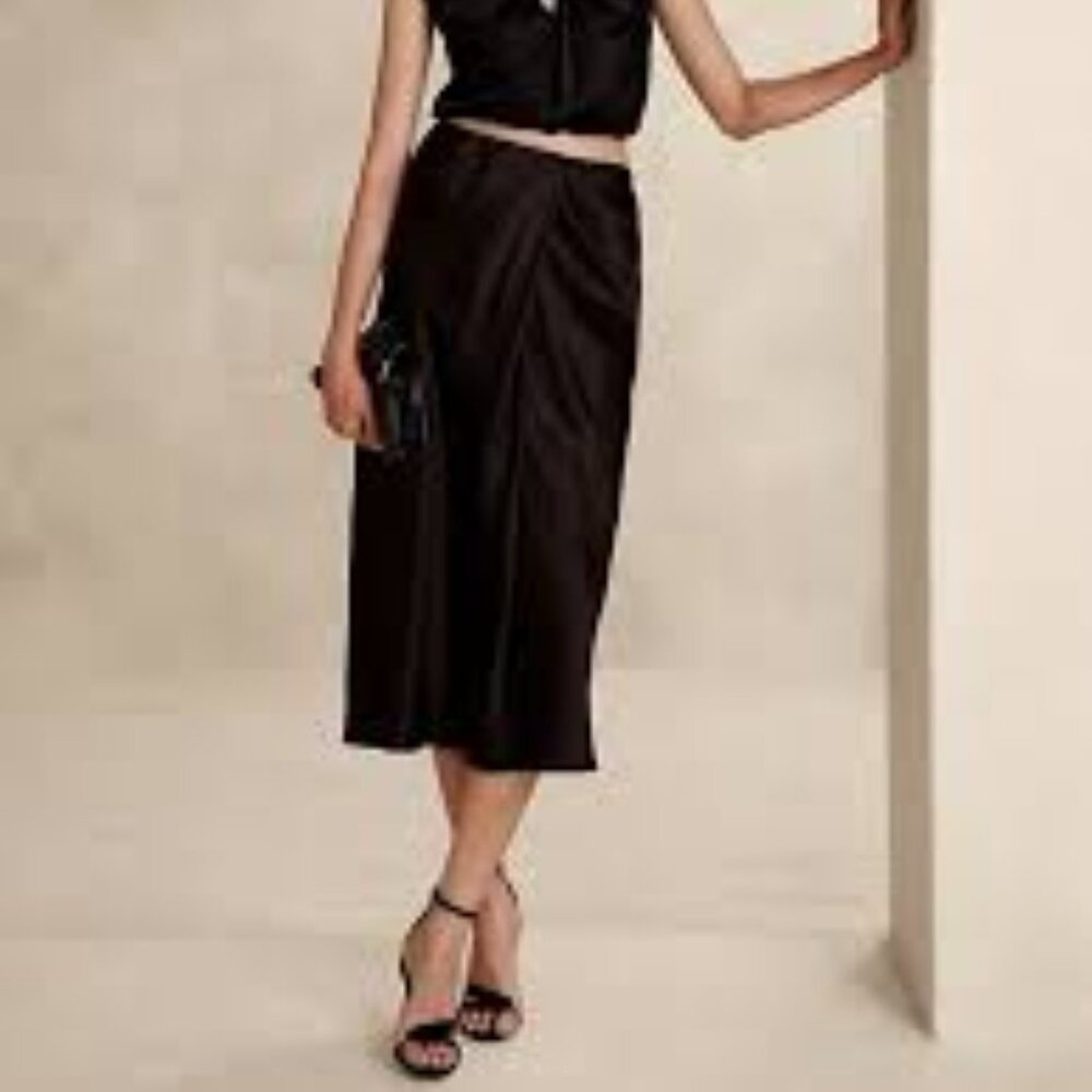 NWT BANANA REPUBLIC | Zandra Black 100% Silk Bias Cut Midi Skirt | Size XS
